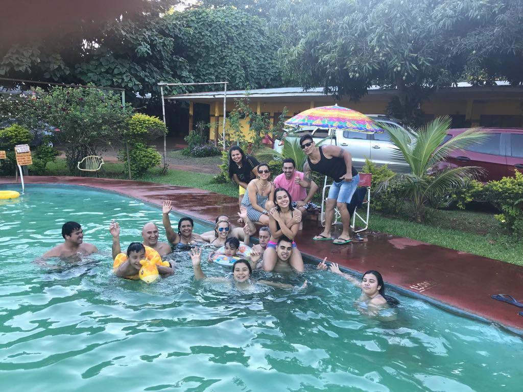 Hotel Y Residencial Amigos Puerto Iguazu Ngoại thất bức ảnh