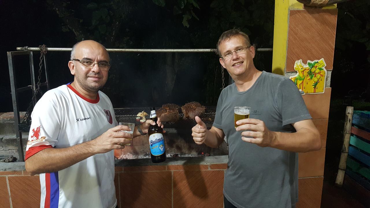 Hotel Y Residencial Amigos Puerto Iguazu Ngoại thất bức ảnh